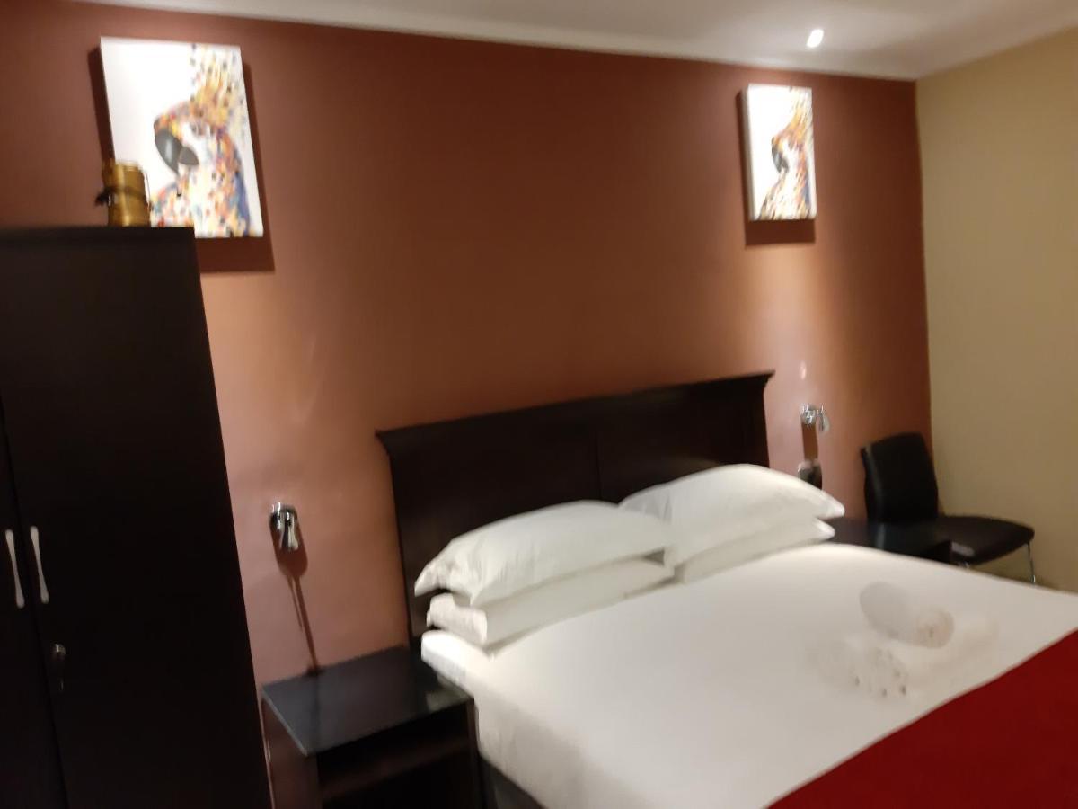 Citystay Ladybrand エクステリア 写真