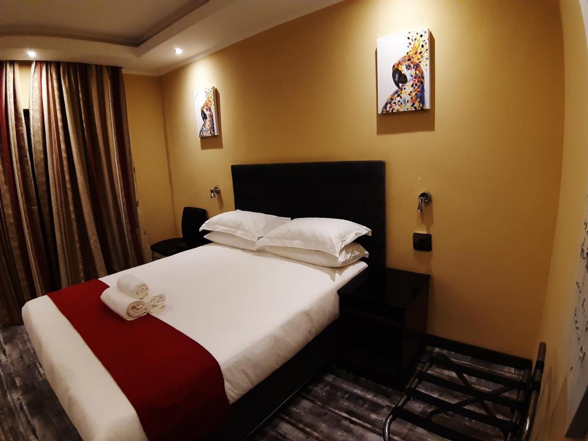 Citystay Ladybrand エクステリア 写真