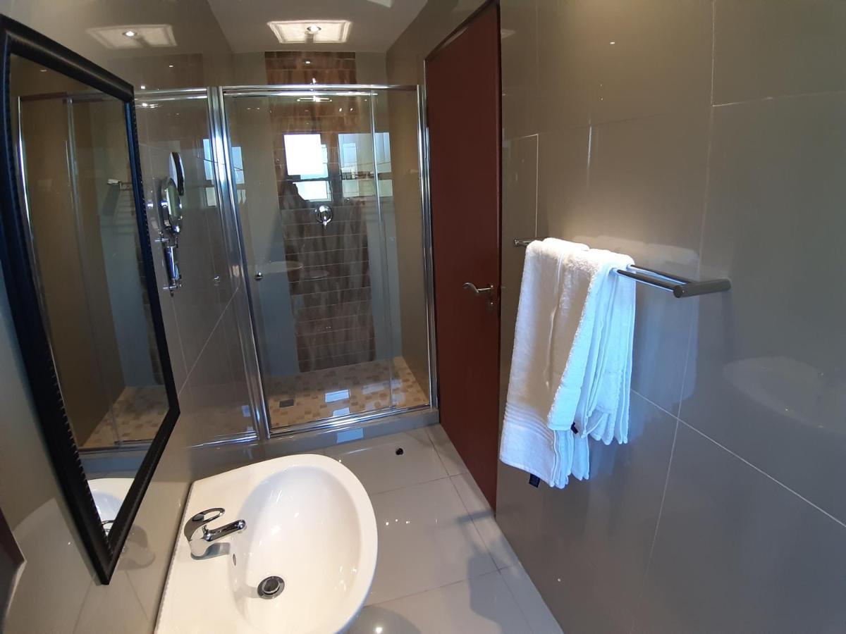 Citystay Ladybrand エクステリア 写真